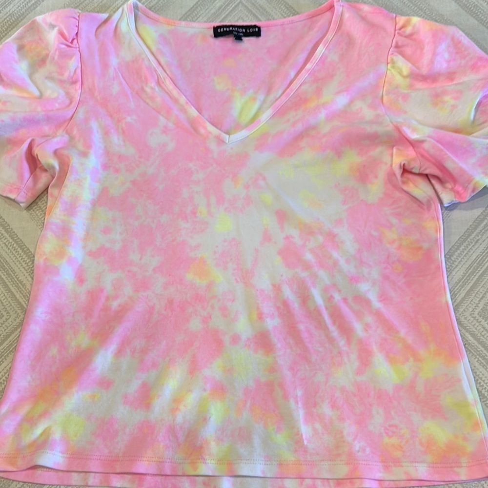 Generation Love Neon Pink & Yellow Tie-Dye V-Neck Puffy Top - Size S